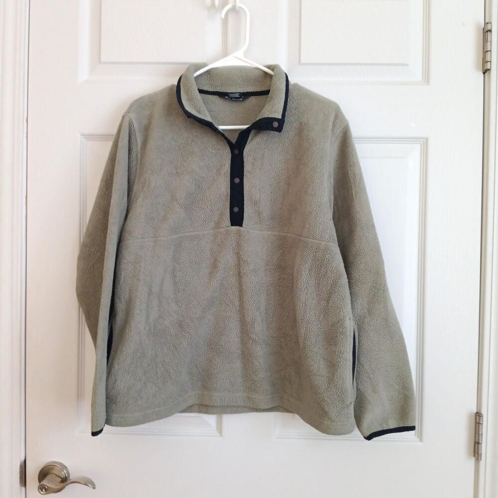 L.L. Bean Vintage Women’s Medium Fleece Sweatshirt Medium